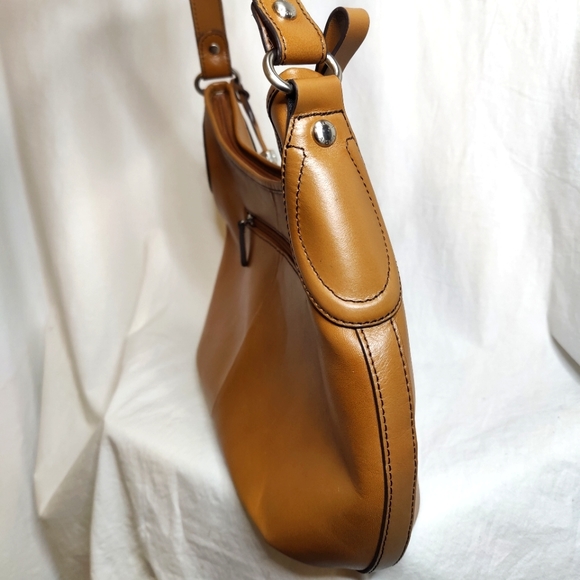 Etienne Aigner Genuine Leather Shoulder Bag EUC ❤️ - Picture 9 of 14